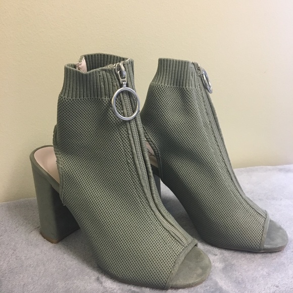 Army Green Peep Toe Heels - Picture 2 of 4